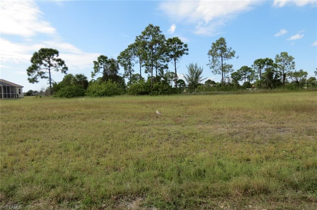 2512 NW 27th PL CAPE CORAL, FL 33993
