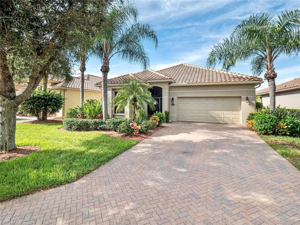 21302 Velino LN ESTERO, FL 33928