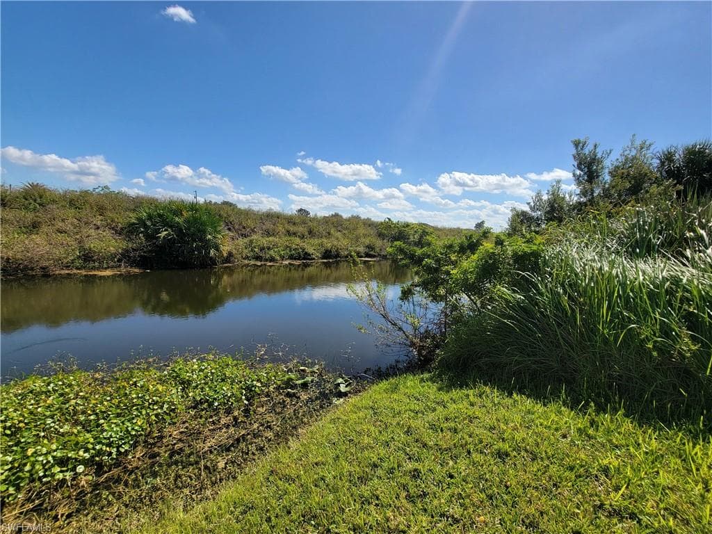 1509 NE 19th AVE CAPE CORAL, FL 33909