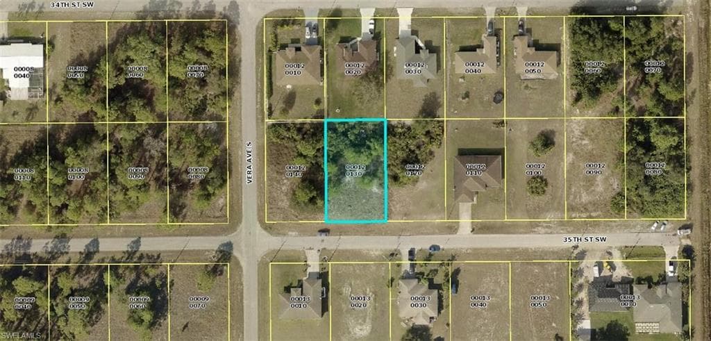 3510 35th ST SW LEHIGH ACRES, FL 33976