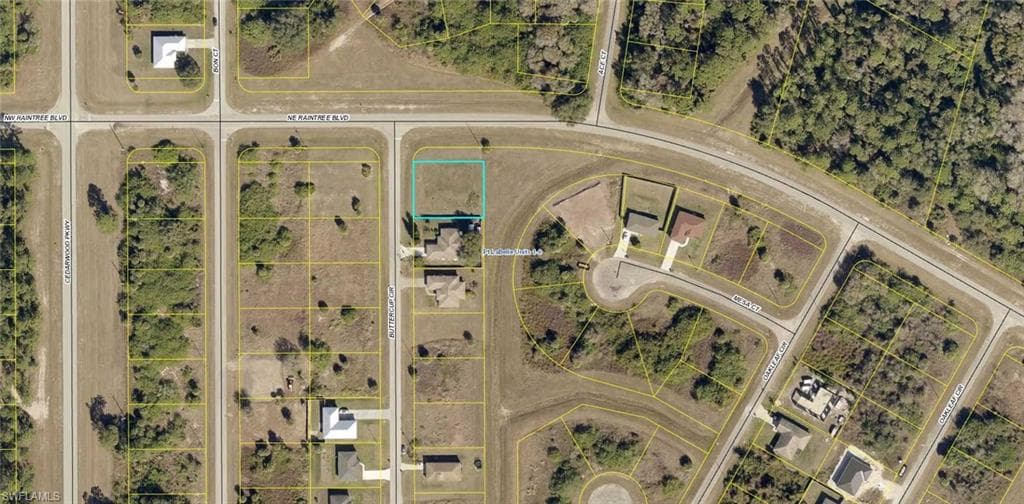 8059 Buttercup CIR LABELLE, FL 33935