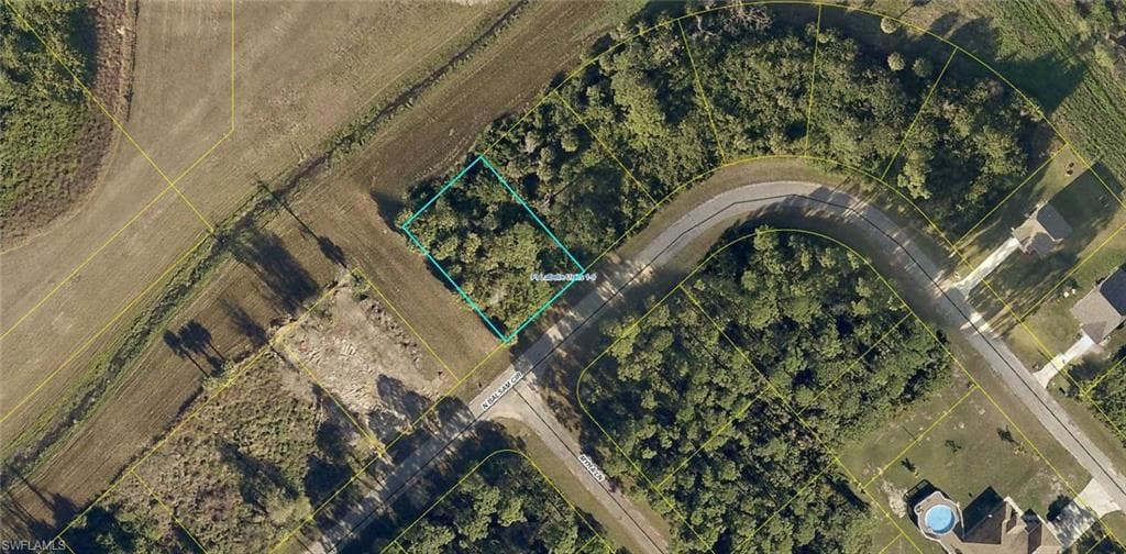 3021 N Balsam CIR LABELLE, FL 33935