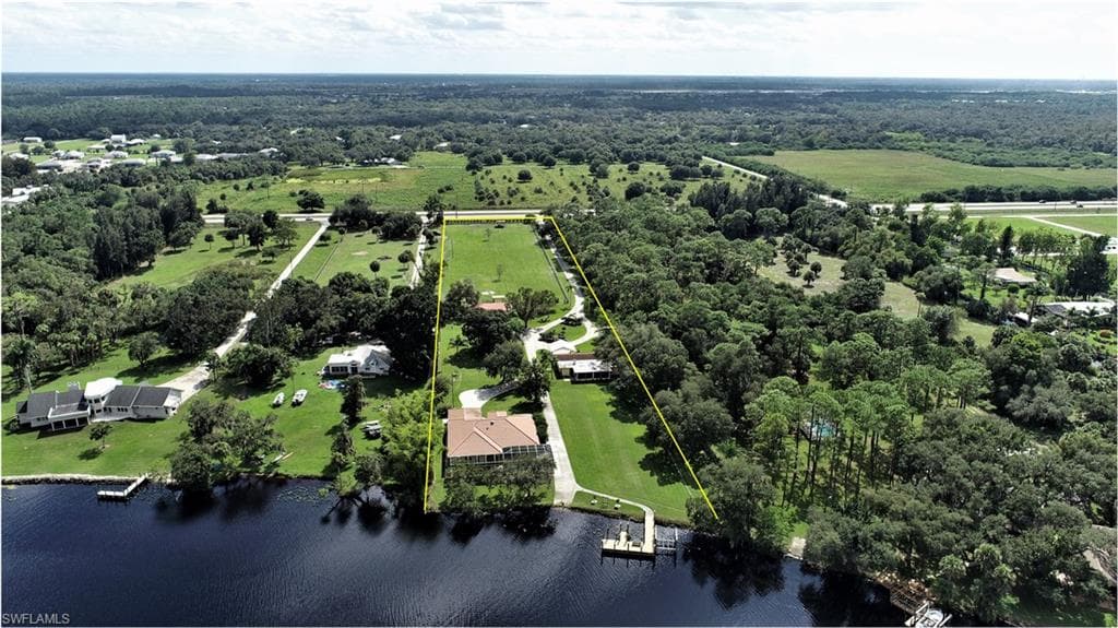 17161 Palm Beach BLVD ALVA, FL 33920