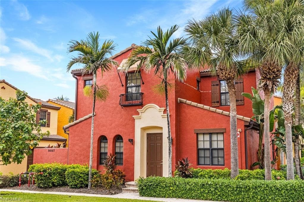 9097 Capistrano ST S 76-1 NAPLES, FL 34113