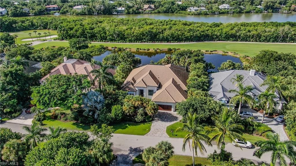 2379 Wulfert RD SANIBEL, FL 33957