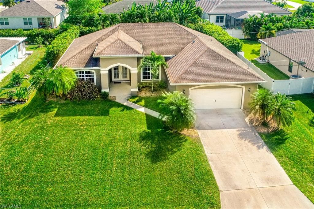 1618 SW 22nd TER CAPE CORAL, FL 33991