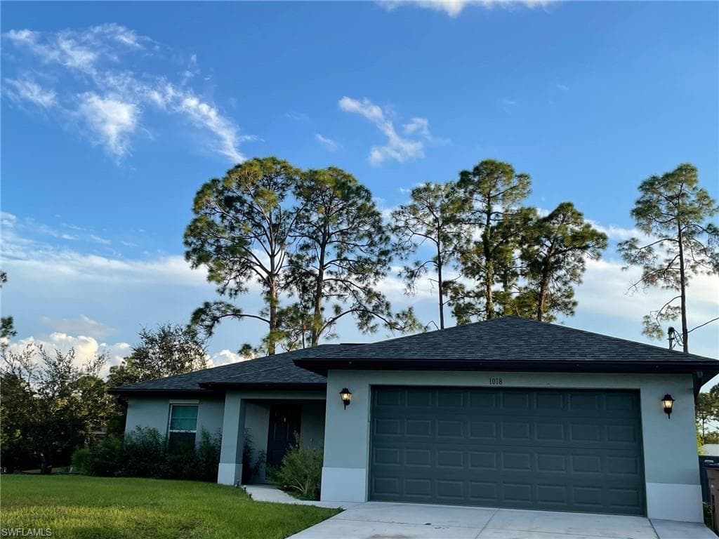 1018 NE 33rd LN CAPE CORAL, FL 33909