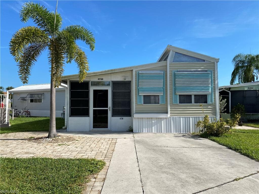 4730 Mayflower WAY W ESTERO, FL 33928