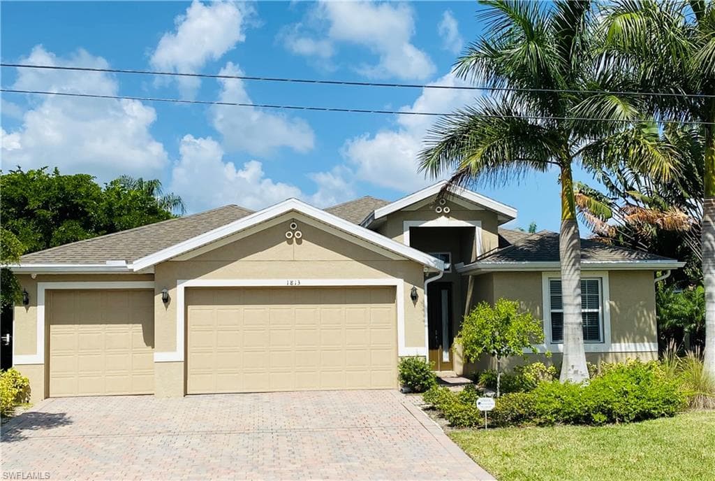 1813 SW 47th TER CAPE CORAL, FL 33914