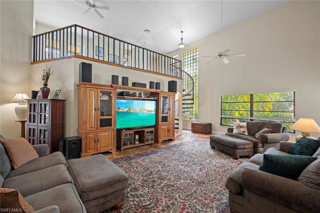 3251 Santa Barbara BLVD N CAPE CORAL, FL 33993