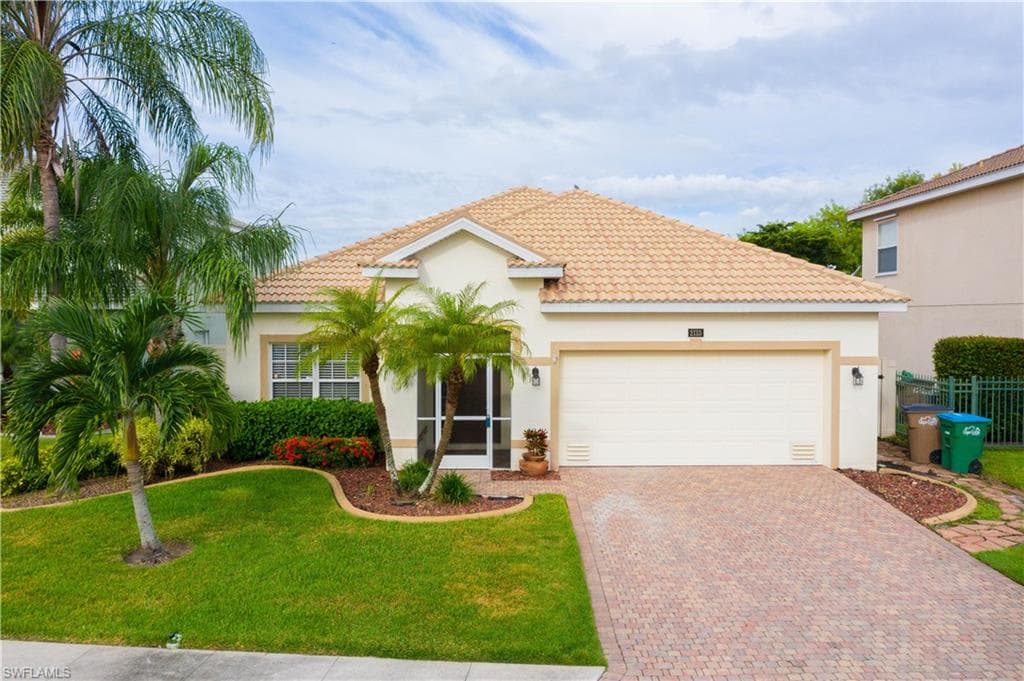 2133 Cape Heather CIR CAPE CORAL, FL 33991