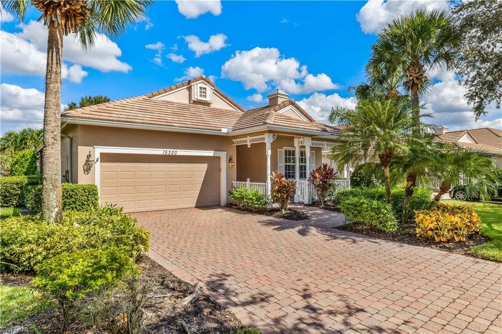 15320 Yellow Wood DR ALVA, FL 33920