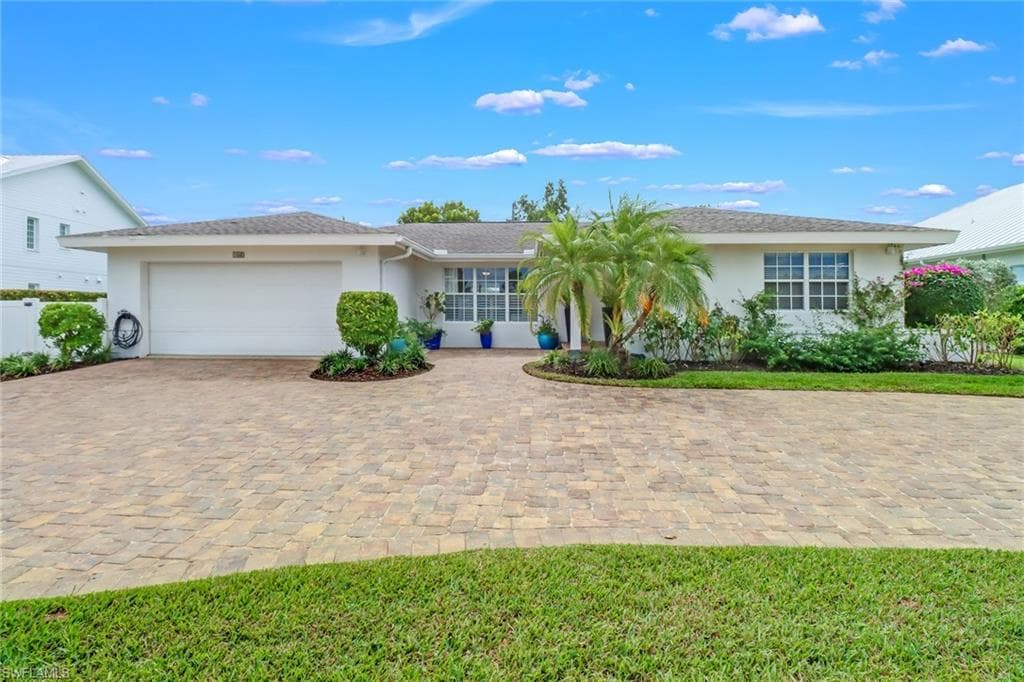 740 ORCHID DR NAPLES, FL 34102