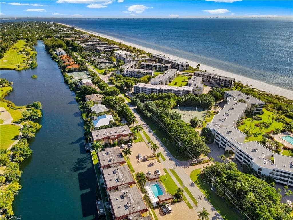 1610 Middle Gulf DR F4 SANIBEL, FL 33957