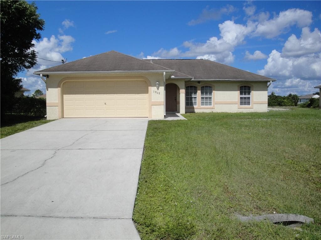 3808 18th ST SW LEHIGH ACRES, FL 33976