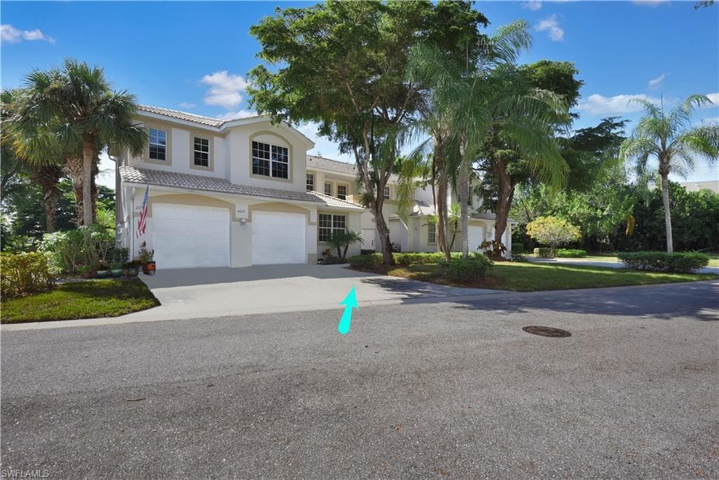 9021 Las Maderas DR 101 BONITA SPRINGS, FL 34135