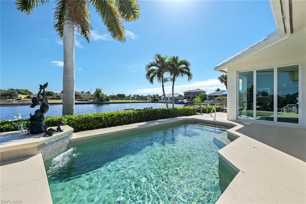 51 S Seas CT MARCO ISLAND, FL 34145