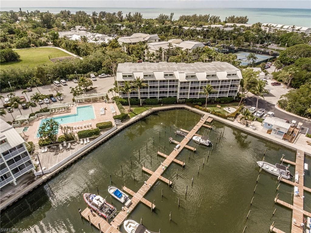 4220 Bayside Villas CAPTIVA, FL 33924