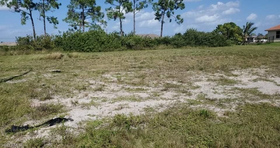 1711 NE 12th ST CAPE CORAL, FL 33909