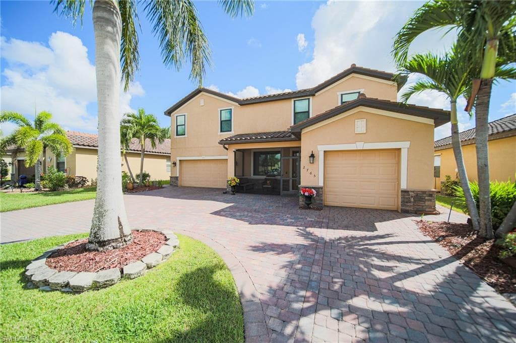 2765 Via Piazza LOOP FORT MYERS, FL 33905