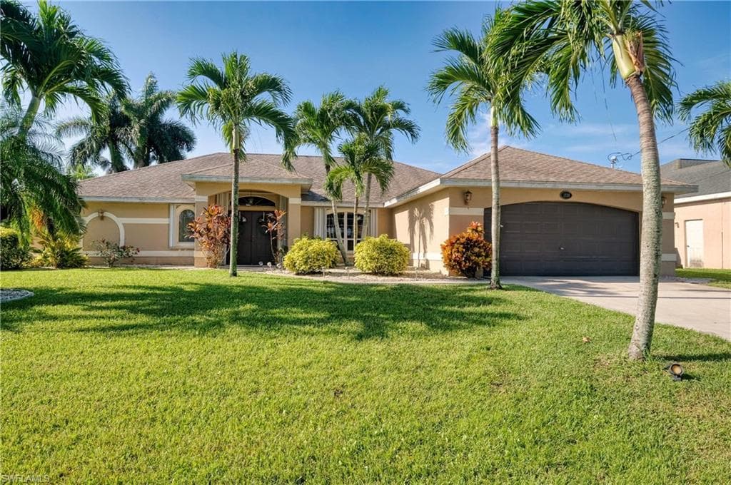 2624 SW 52nd ST CAPE CORAL, FL 33914
