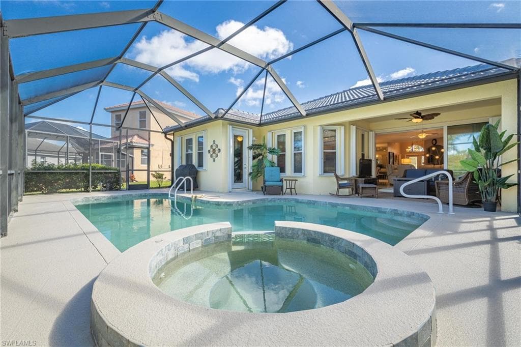 13049 Sail Away ST NORTH FORT MYERS, FL 33903