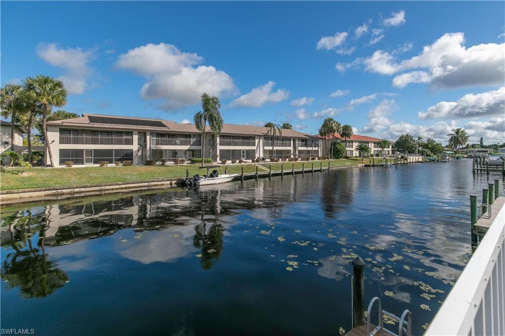 1005 SE 40th ST 11 CAPE CORAL, FL 33904