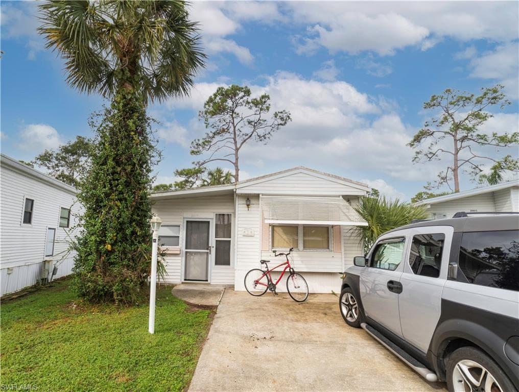 10803 Bonapartes Gull ESTERO, FL 33928