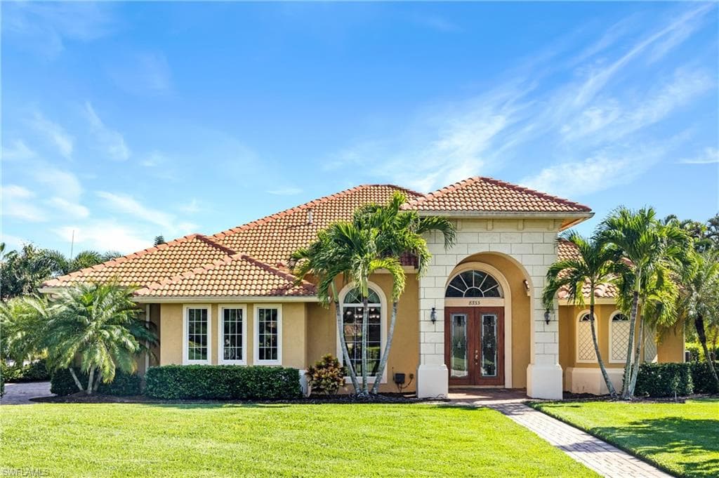 8333 Ocotillo CT NAPLES, FL 34113