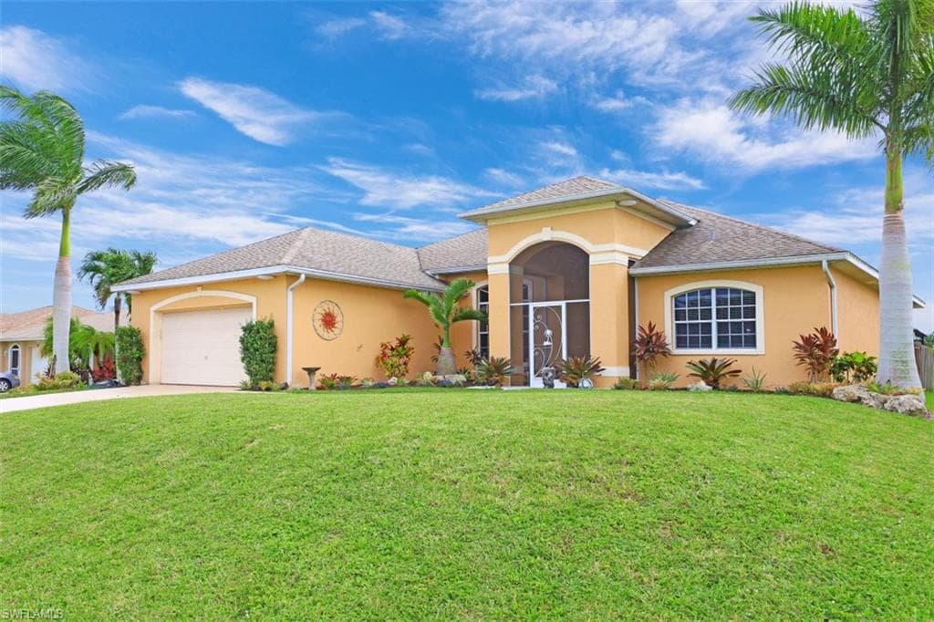 120 SW 16th TER CAPE CORAL, FL 33991