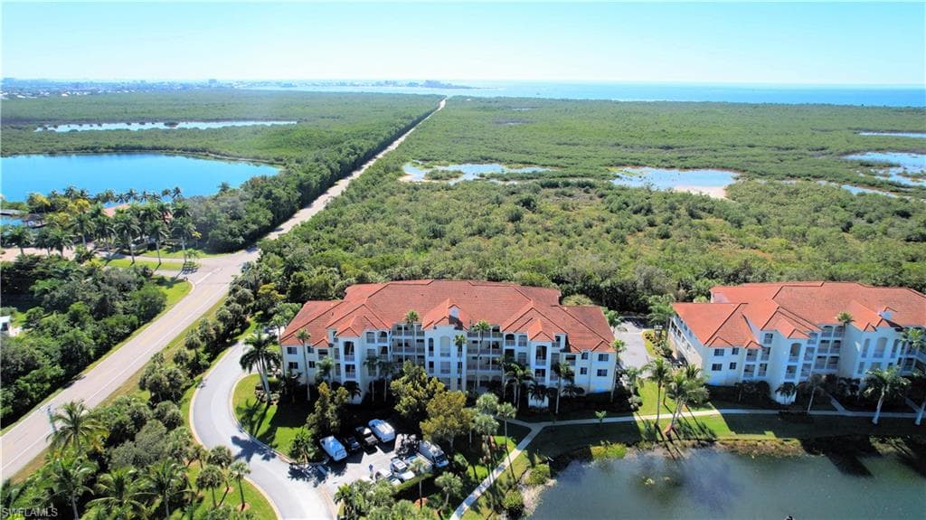 20071 Sanibel View CIR 204 FORT MYERS, FL 33908