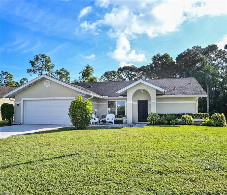 921 Charlemagne BLVD NAPLES, FL 34112