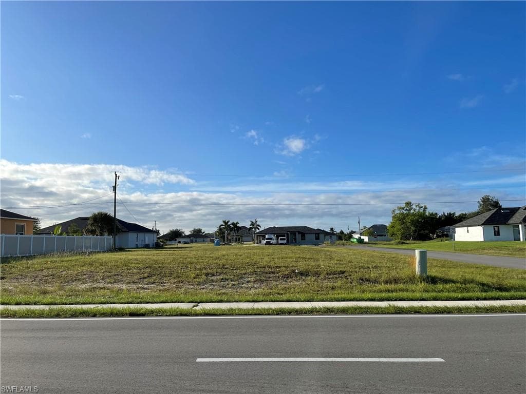 510 Tropicana PKY W CAPE CORAL, FL 33993
