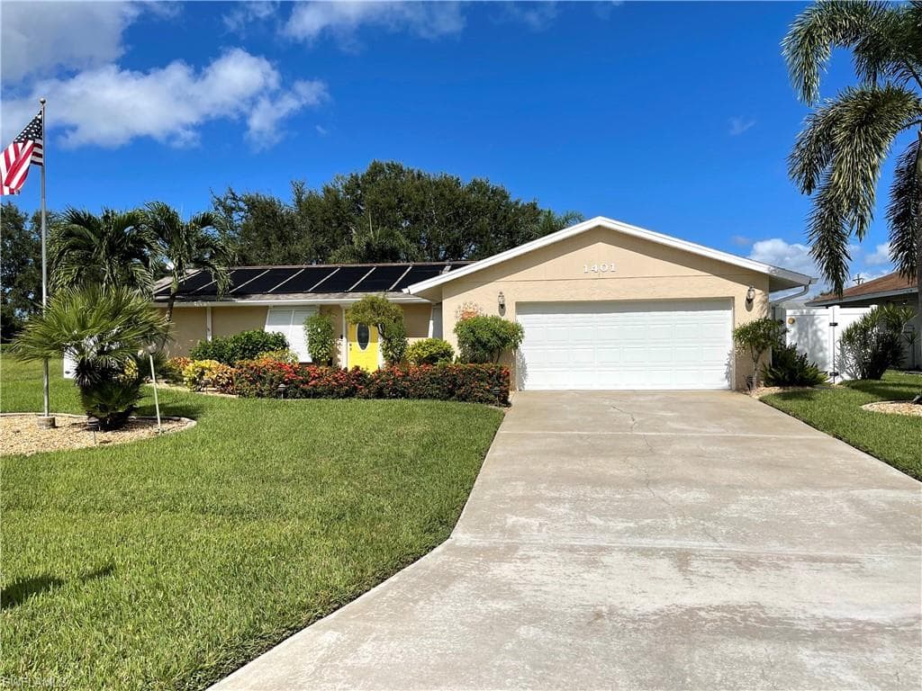 1401 SE 31st ST CAPE CORAL, FL 33904
