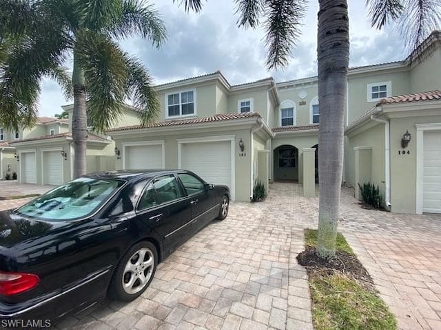 1335 Mariposa CIR 4-103 NAPLES, FL 34105