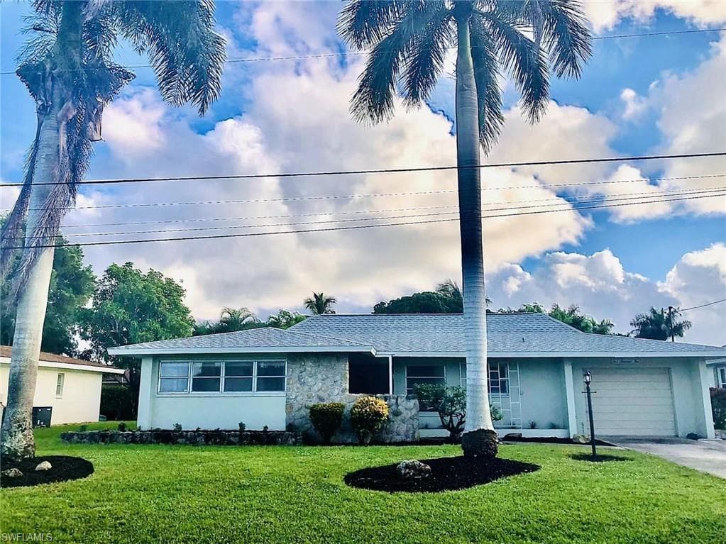 510 SW 51st TER CAPE CORAL, FL 33914