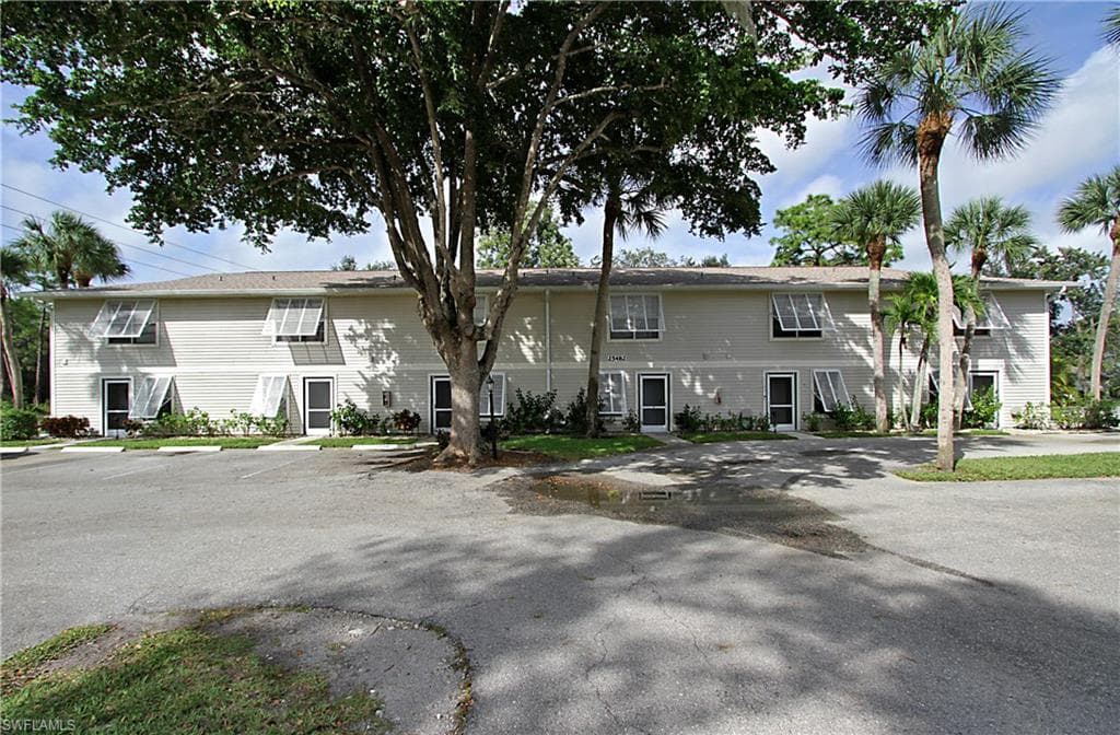 25482 Cockleshell DR 1104 BONITA SPRINGS, FL 34135