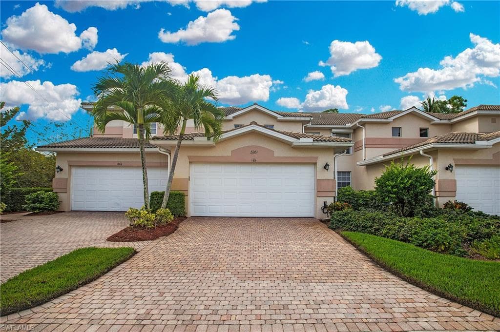 3281 Coconut Island DR S 101 ESTERO, FL 34134