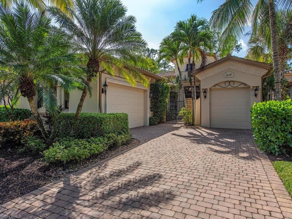 18091 Lagos WAY NAPLES, FL 34110