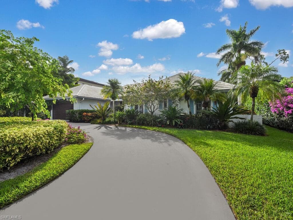 540 Neapolitan WAY NAPLES, FL 34103