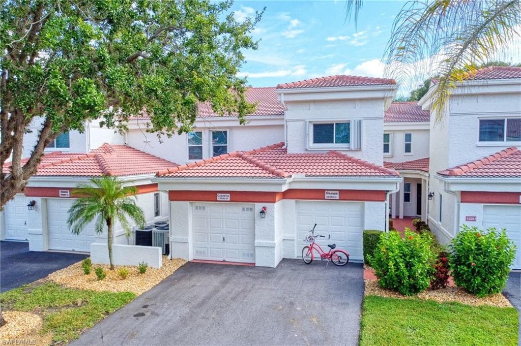 13201 Oakmont DR 2 FORT MYERS, FL 33907