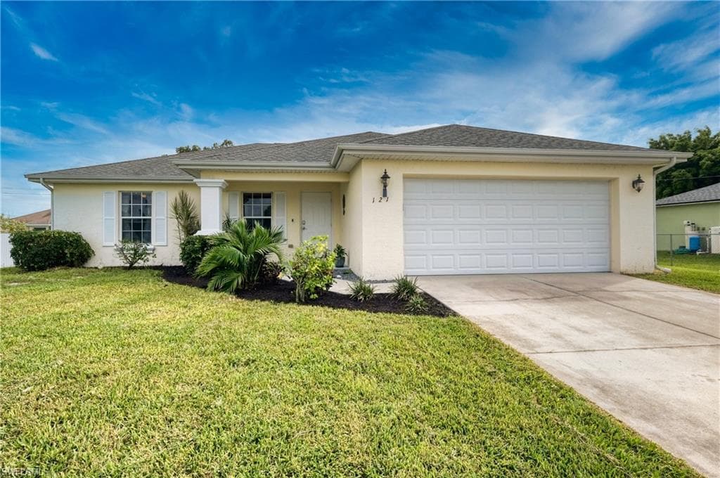 121 NW 2nd PL CAPE CORAL, FL 33993