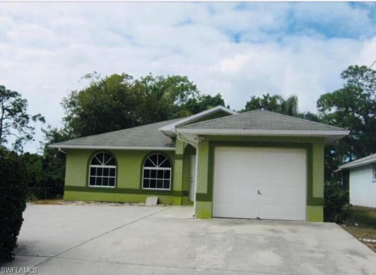 26820 Palm ST BONITA SPRINGS, FL 34135