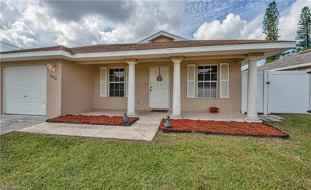 2092 Fountain ST FORT MYERS, FL 33916