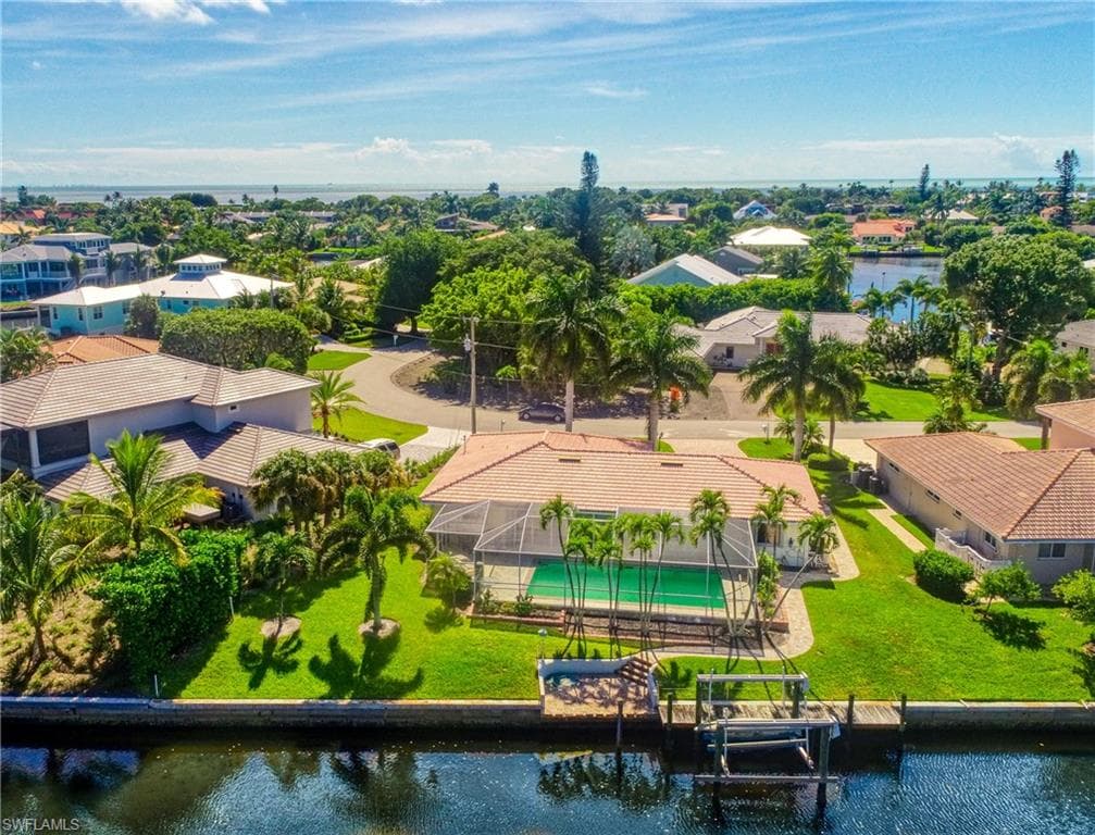 966 Whelk DR SANIBEL, FL 33957