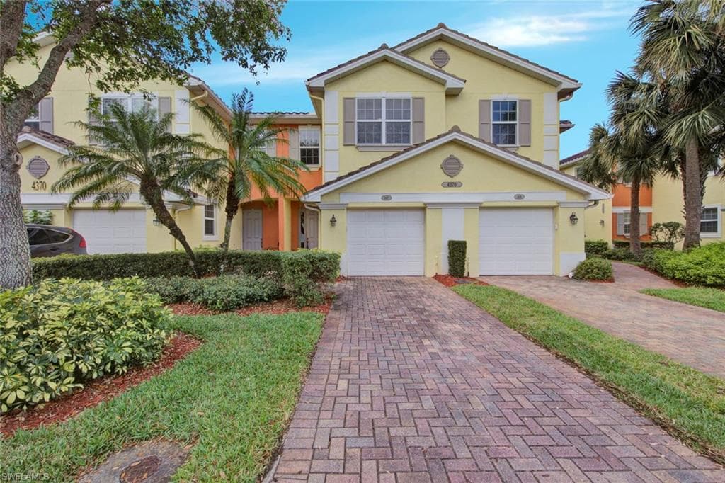 4370 Lazio WAY 807 FORT MYERS, FL 33901