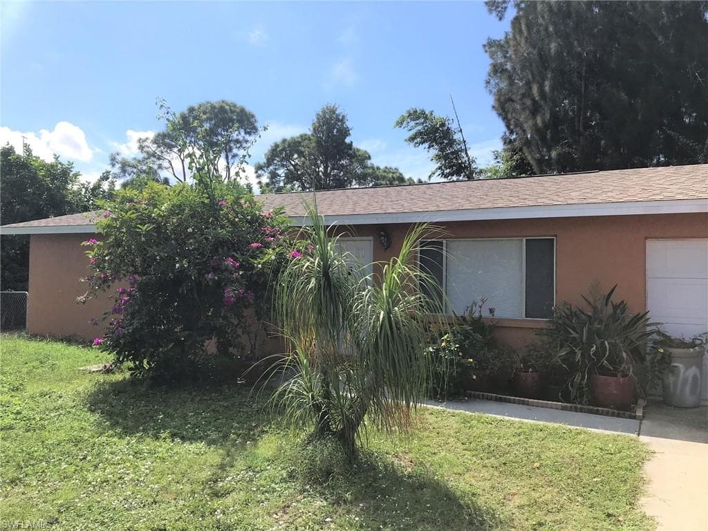 18470 Geranium RD FORT MYERS, FL 33967