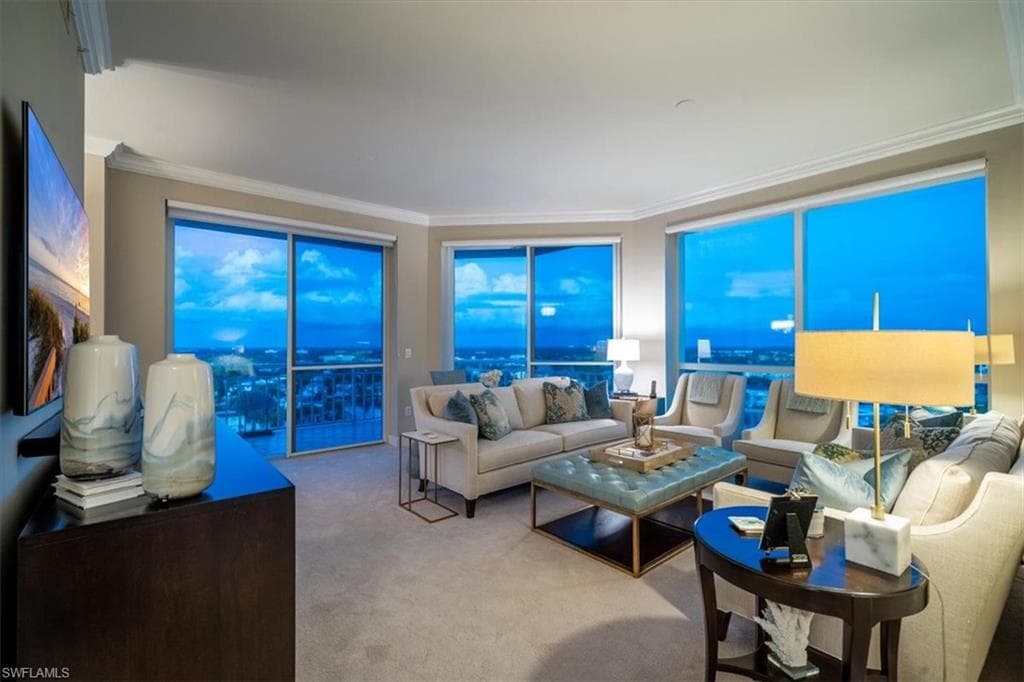 4255 Gulf Shore BLVD N 1502 NAPLES, FL 34103