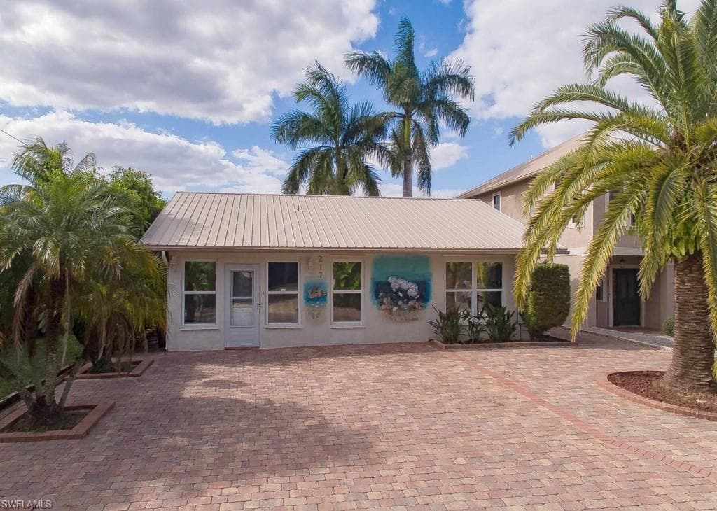 217 Miramar ST FORT MYERS BEACH, FL 33931
