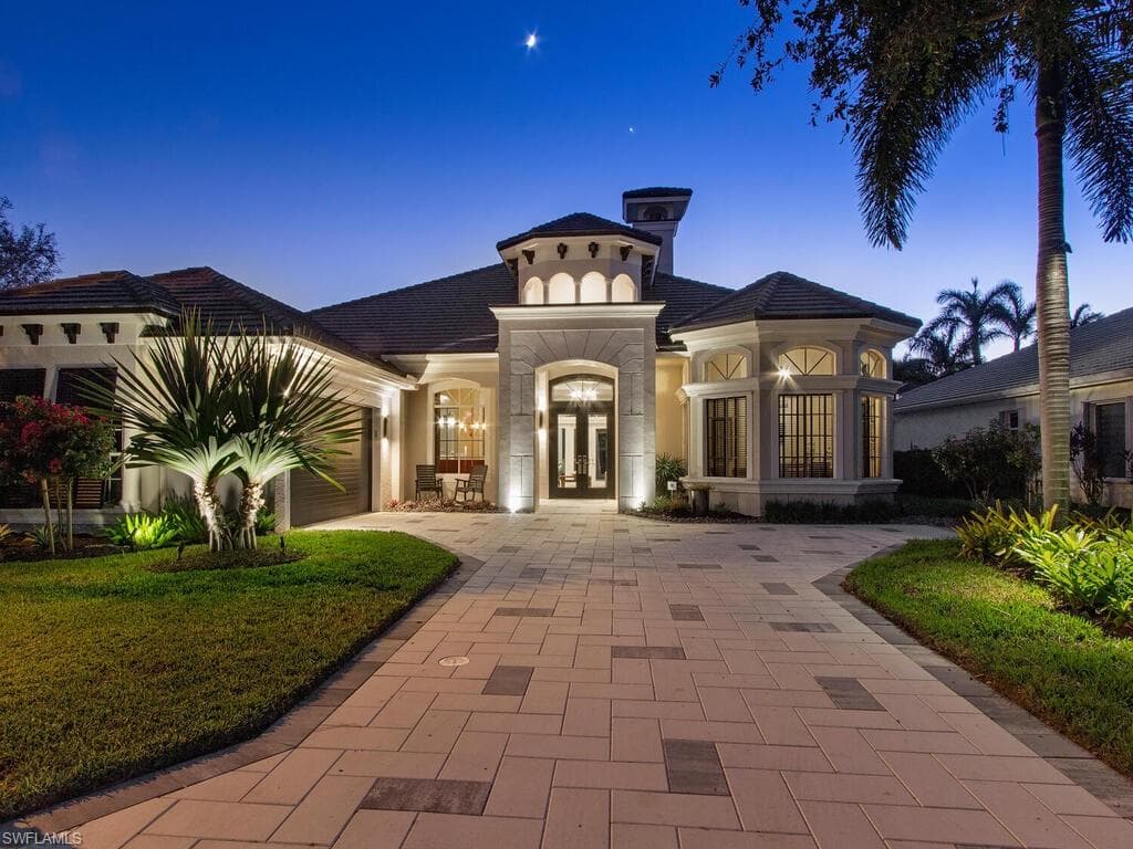 3611 Sanctuary Lakes DR BONITA SPRINGS, FL 34134